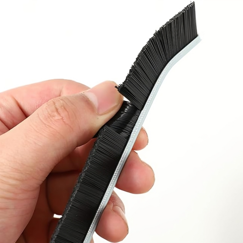 Crevice Cleaning Brush